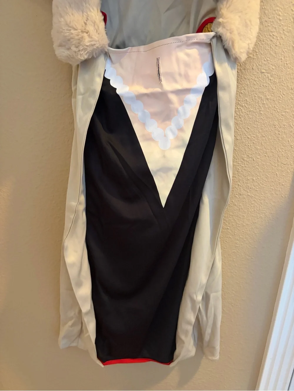 Disney Villains Cruella De Vil Dog Halloween Costume XXL